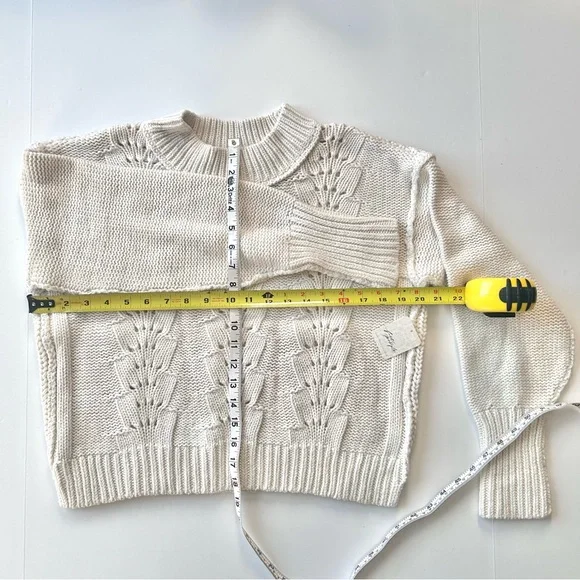 🍒NWT Free People Bell Song Pullover in Bones White. Size: Medium - Picture 5 of 10